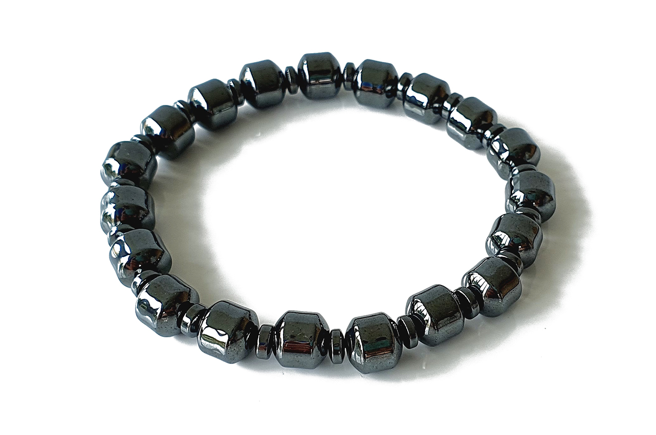 Hematite 10mm Beads Bracelet for Protection & Grounding Reiki Healing  Crystal – Hope with Priyanka
